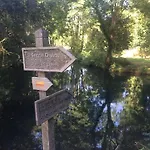 Loire Countryside Escape Near Castles *