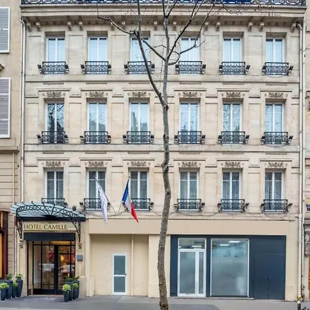 Vakantiehuis Spacious With Terrace