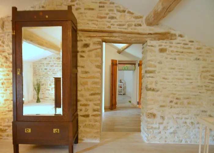 펜션 In Loire Near Castles And Nature